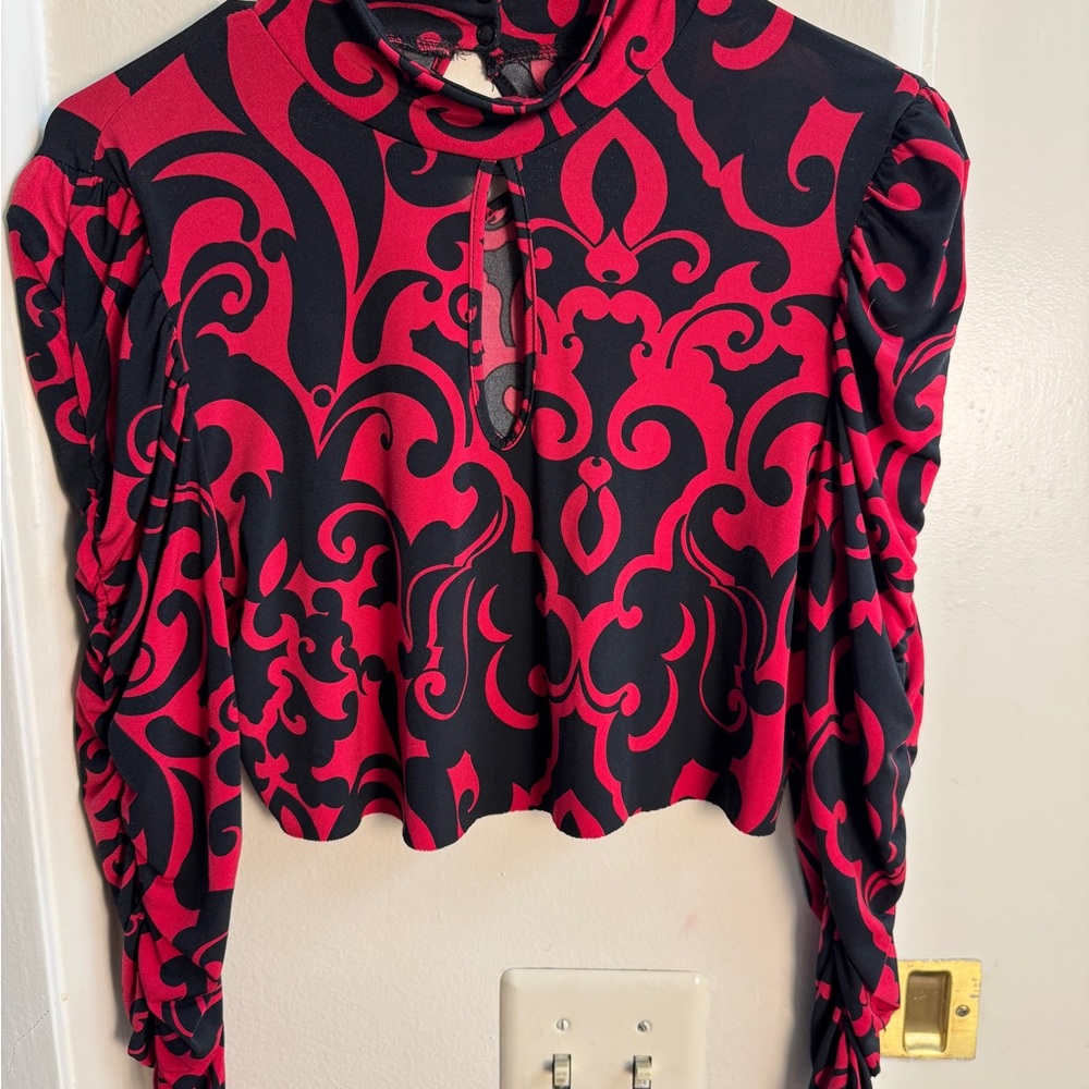 INC International Concepts Black and Pink Ruched Crop Blouse